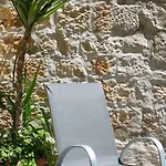 Mendi Gostinjska kuća 3*