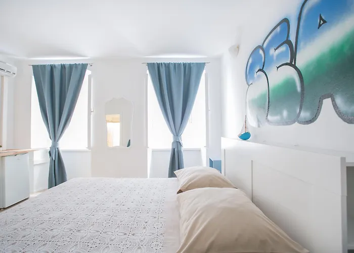 门迪旅馆 特罗吉尔