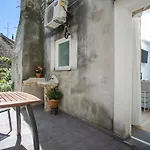 Mendi 게스트하우스 3*
